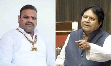 सपा सांसद का मुंह काला कर जूता मारने वाले को 5 लाख का इनाम, करणी सेना का ऐलान