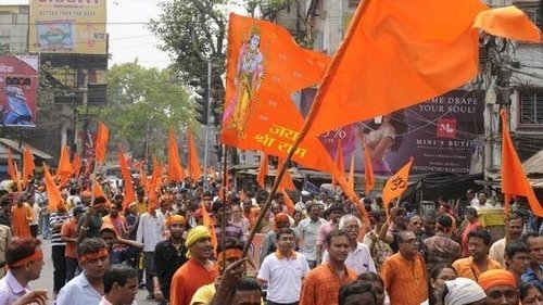 पश्चिम बंगाल में रामनवमी से पहले तनाव, उपद्रवियों ने पूंजा पंडाल और मूर्तियों में लगाई आग