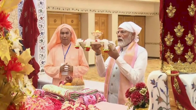 आनंदपुर धाम में PM मोदी बोले-जब जब भारत कठिन दौर से गुजरा, ऋषि-मुनियों ने दिखाई नई दिशा