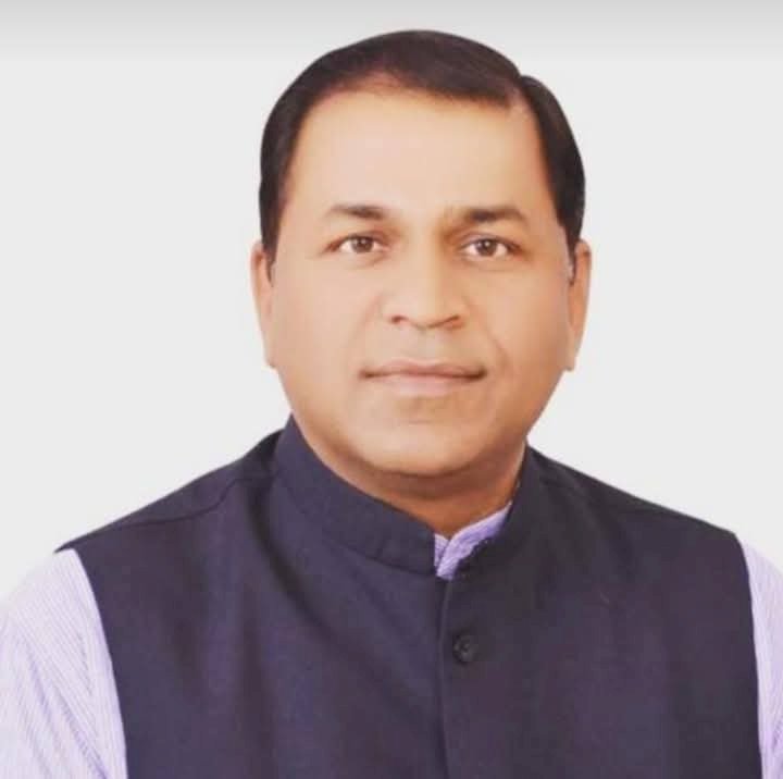 आज़ दलित समाज को सुरक्षा कौन देगा?   "सत्ता की लालसा में समाज को बांटने पर आमादा है समाजवादी पार्टी?"----- उपेंद्र सिंह 