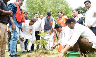 बेटियां वरदान होती है अभिशाप नहीं, बेटियों को आगे बढ़ाएं : गोविंद सिंह राजपूत,  लाडली लक्ष्मी उत्सव कार्यक्रम में शामिल हुए खाद्य मंत्री