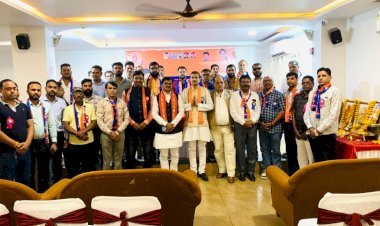 लोकमाता अहिल्याबाई होलकर की 300वीं जयंती पर इंदौर में अपना दल (एस) का भव्य आयोजन