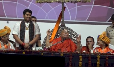 स्वामी रामभद्राचार्य को मिली मानद डीलिट् की उपाधि,22 भाषाओं के ज्ञाता, 80 ग्रथों के रचियता  रामभद्राचार्य