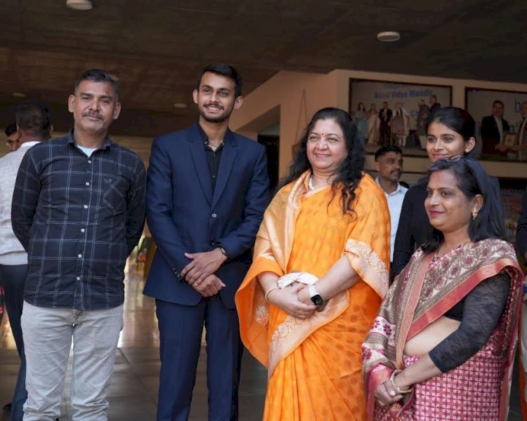 अदाणी विद्या मंदिर के वत्सल को मिला टॉप आईआईएम में दाखिल,     कहते हैं कि अगर हौसलों में उड़ान हो तो कई भी मुकाम हासिल करना मुश्किल नहीं होता।