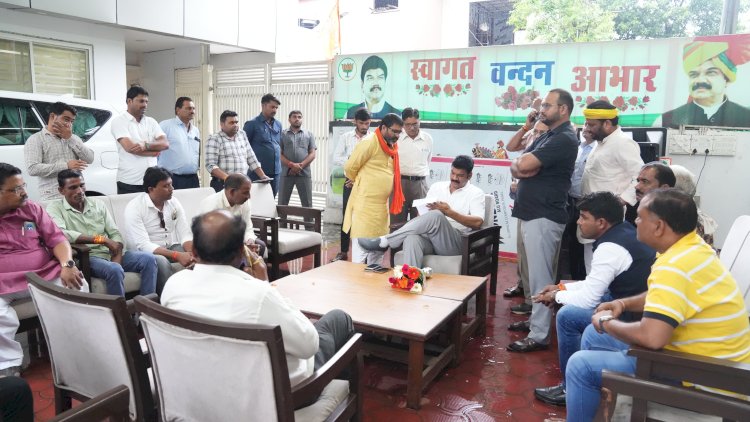जनसुनवाई में खाद्य मंत्री ने दिए त्वरित कार्रवाई के निर्देश, कहा- अंतिम व्यक्ति तक पहुंचे योजनाओं का लाभ