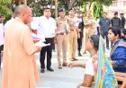 CM योगी के जनता दरबार में जहर खाकर पहुंचा शख्स, मचा हड़कंप, अस्पताल में भर्ती कराया गया
