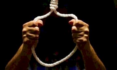 रिटायर्ड आईएएस के बेटे ने फांसी लगाकर दी जान, 15 साल पहले छोड़ गई थी पत्नी