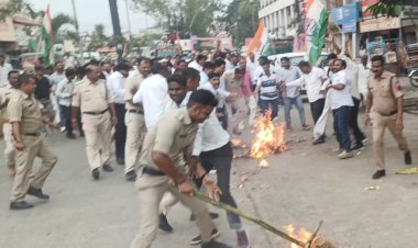 कैलाश विजयवर्गीय के आपत्तिजनक बयान के खिलाफ सागर में कांग्रेस का प्रचंड विरोध: नवरात्रि के पावन पर्व पर महिला अपमान बर्दाश्त नहीं