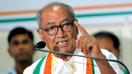 दिग्विजय ने सिंधिया के बेटे और भाजपा महापौर के बेटे की प्रतिभा की सराहना की