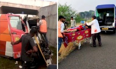 दिल्ली-मुंबई एक्सप्रेस वे पर पुलिया से नीचे गिरी एंबुलेंस, दो की मौत, रात भर अंदर फंसा रहा ड्राइवर, सुबह खबर मिली