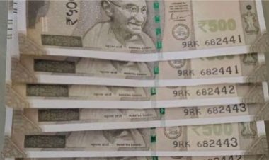 घर से छप रहे नकली नोट की फैक्ट्री का भंडाफोड़ :आरोपी बोला- प्रिंटिंग प्रेस में काम का अनुभव है; 2.25 लाख के जाली नोट मिले