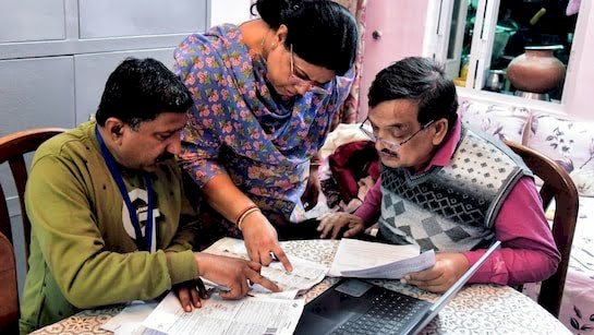 SIR की समय सीमा बढ़ाई गई :चुनाव आयोग ने 6 राज्यों और केंद्र शासित प्रदेशों में बढ़ाई  तारीख