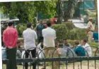 ऑटो चालकों के बीच पहुंचे राहुल गांधी, जमीन पर बैठकर खाया खाना; बोले- आपकी आवाज संसद तक पहुंचाऊंगा