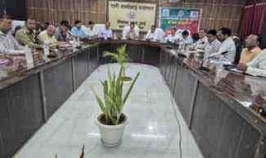 जनभागीदारी से सफल होगा महाअभियान, वृक्षारोपण से लेकर पर्यावरण संरक्षण तक डीएम के सख्त निर्देश
