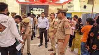 दोनों पालियों में कुल 5,118 अभ्यर्थी हुए उपस्थित, 1,410 रहे अनुपस्थित; जिलाधिकारी एवं पुलिस अधीक्षक ने किया परीक्षा केंद्रों का निरीक्षण