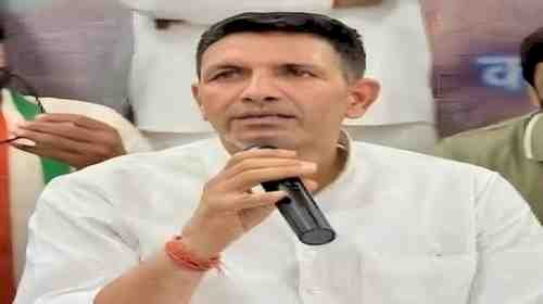 MP में UCC ड्राफ्टिंग कमेटी की बैठक पर गरमाई सियासत, जीतू पटवारी ने उठाए सवाल, BJP बोली- समिति के सामने दें सुझाव