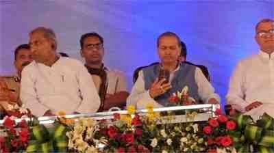 CM मोहन यादव के एक इशारे से भड़के पूर्व मंत्री ओमप्रकाश सखलेचा? मंच पर दिखी नाराजगी, बीच भाषण में छोड़ा संबोधन