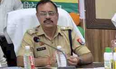 जालौन पुलिस में बड़ा प्रशासनिक फेरबदल: अभिलाष मिश्र बने आटा के थानाध्यक्ष, विनोद कुमार मिश्र को मिली माधौगढ़ थाने की कमान