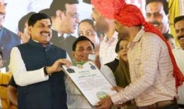 CM मोहन यादव ने किसानों को दी 3300 करोड़ रुपये से अधिक की सौगात, 82.70 लाख किसानों के खातों में पहुंचे 4-4 हजार रुपये