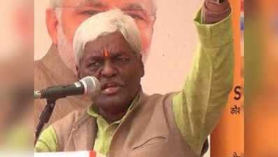 "मोड़ा-मोड़ी की शादी नहीं कराते क्या": पन्नालाल शाक्य के बयान से सियासत गरमाई, बोले- कोई नेता संबंध नहीं कराता