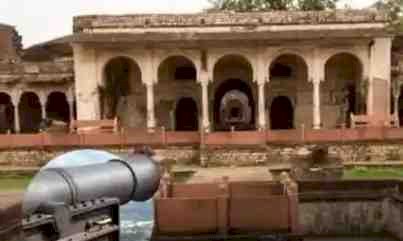 सिंधिया रियासत की 400 साल पुरानी ऐतिहासिक तोप चोरी: हथियारबंद बदमाश नरवर किले से ले गए 3 टन वजनी धरोहर, सुरक्षा व्यवस्था पर उठे सवाल