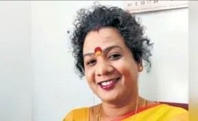 दतिया चुनावी रण में उतरीं भोपाल की ट्रांसजेंडर संजना सिंह, किन्नर अखाड़ों के समर्थन से राजनीतिक प्रतिनिधित्व की नई पहल