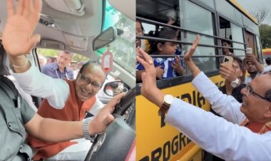 मामा-मामा' की गूंज से थम गया काफिला: बच्चों के बीच पहुंचकर फिर छाए शिवराज सिंह चौहान, देवास की सड़क पर दिखा 'मामा' का जादू