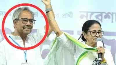फंदे से लटका मिला ममता बनर्जी के करीबी और बंगाल विधानसभा के पूर्व डिप्टी स्पीकर आशीष बनर्जी का शव